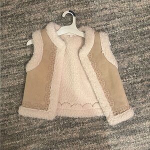 Chloe Tan and Cream Sherpa Vest
